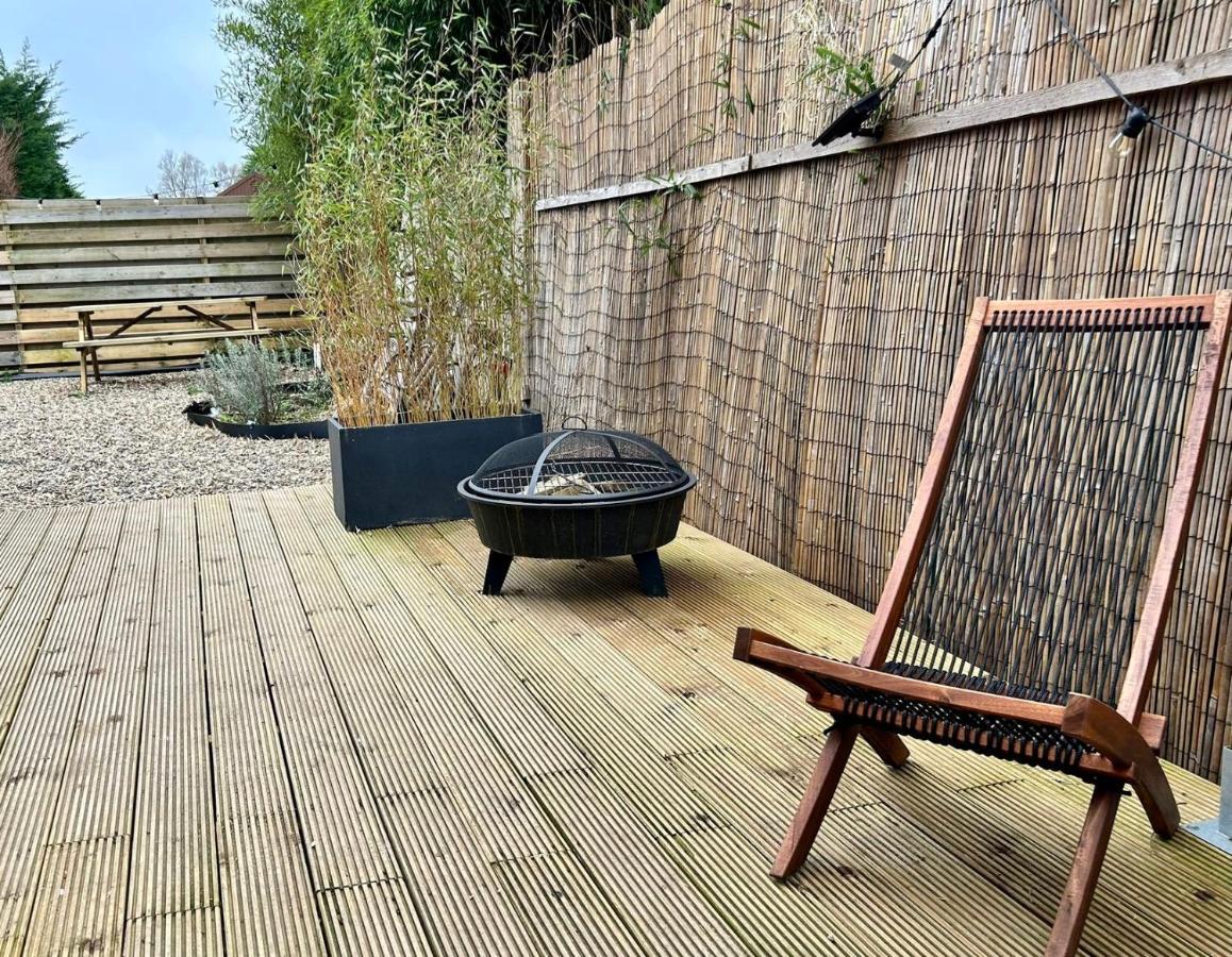 Tiny House With Garden And Jacuzzi Near Amsterdam Vila Vijfhuizen Exterior foto