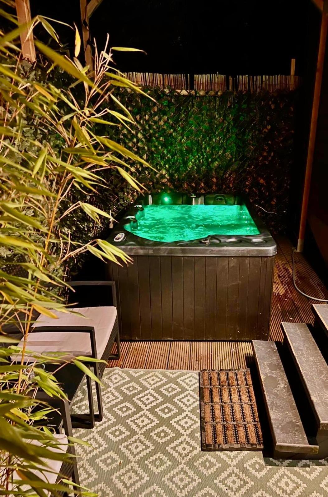Tiny House With Garden And Jacuzzi Near Amsterdam Vila Vijfhuizen Exterior foto